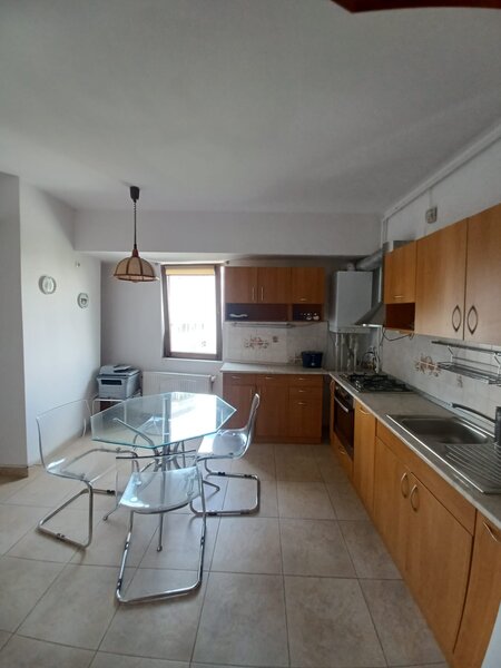 Splaiul Unirii, metrou Mihai Bravu, 2 camere mobilat